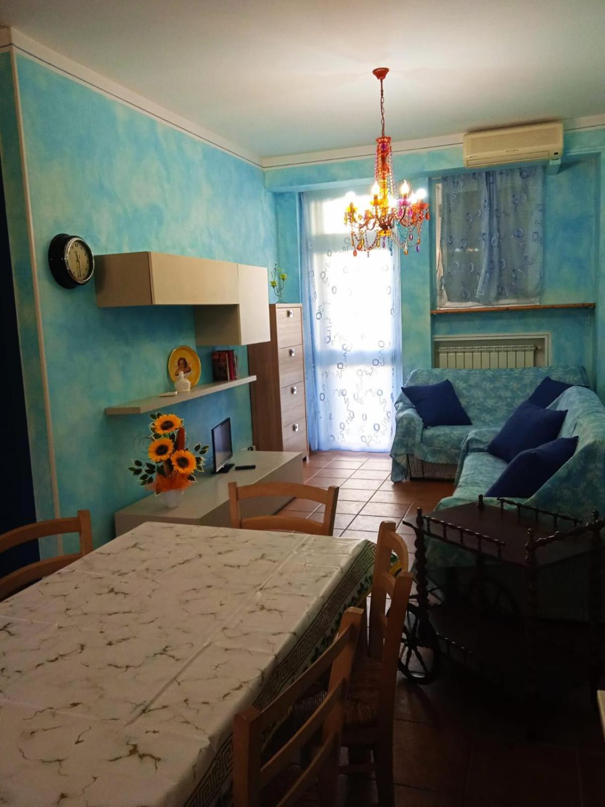 Casa Vacanza Leonida Carrara Esterno foto